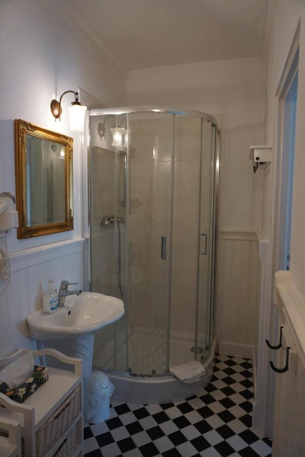 Gosciniec Galadus Bed & Breakfast Dusznica Exterior foto